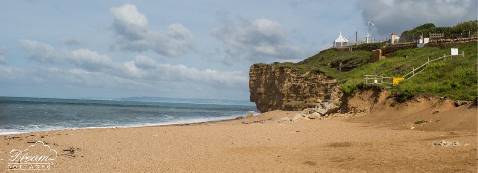 11 Best Beaches in Dorset Hive Beach Burton Bradstock