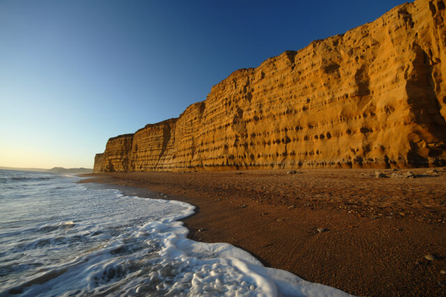 Golden cliffs at Dorset walk